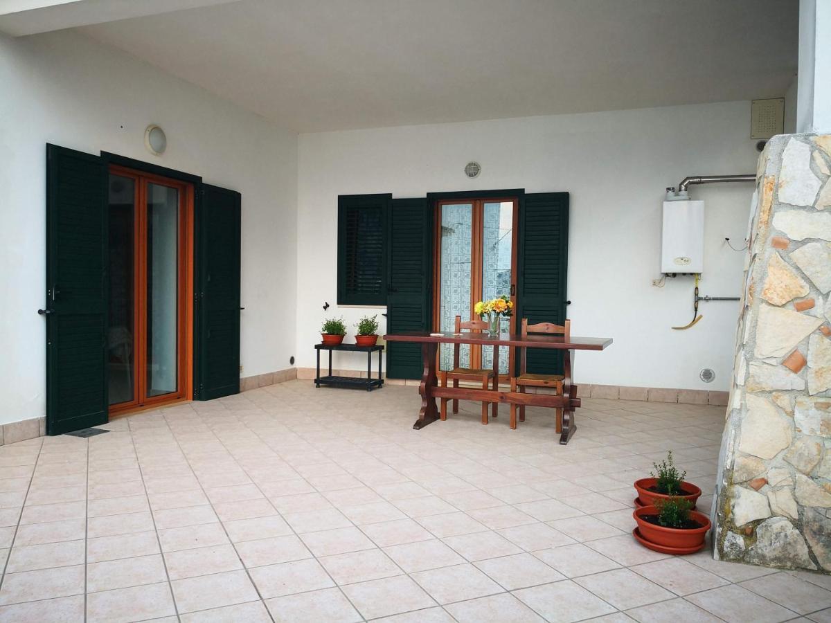 Villa Monacis Guest House 维耶斯泰 外观 照片